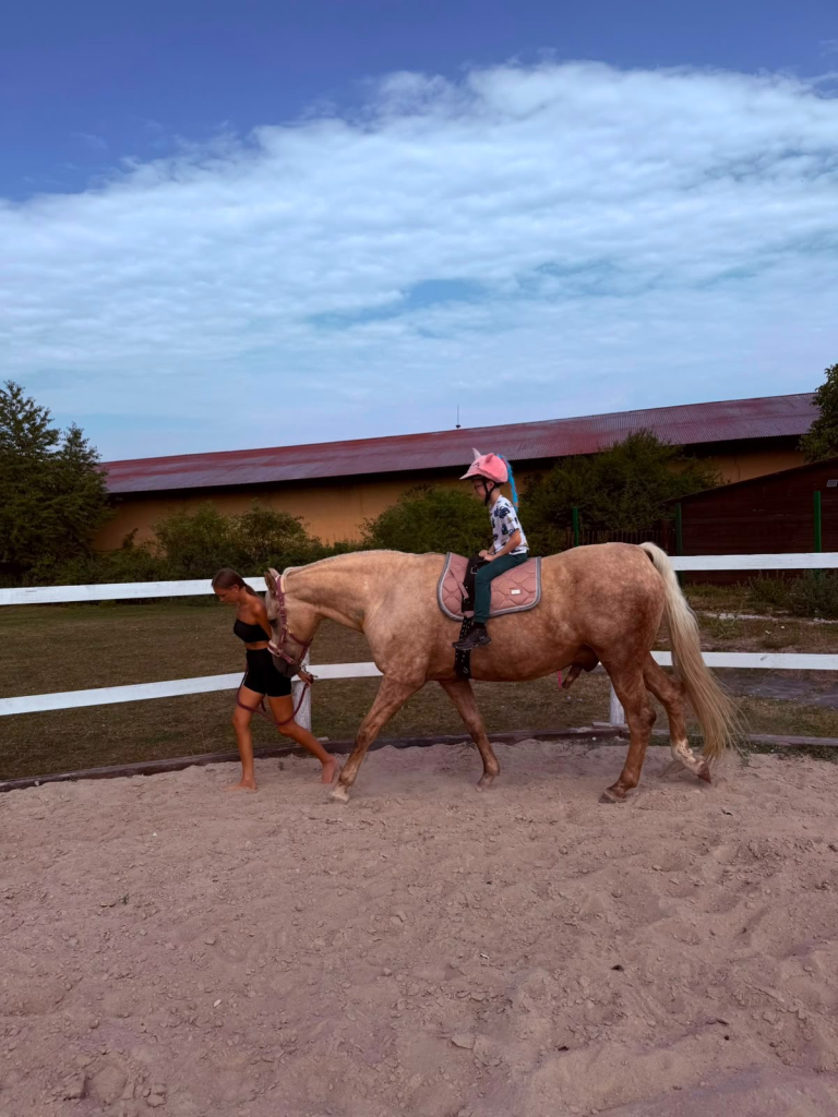 ac6a6848-2112-4d95-8016-553b58f28e02.jpeg